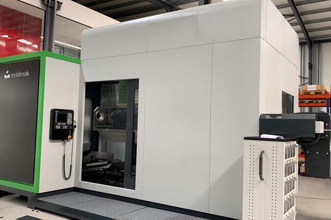 Rivendita Foratrice per fori profondi per stampi MOLDMAK EXPRESS 1250 usata